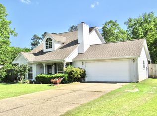 107 E Bluemont Ct, Dothan, AL 36305