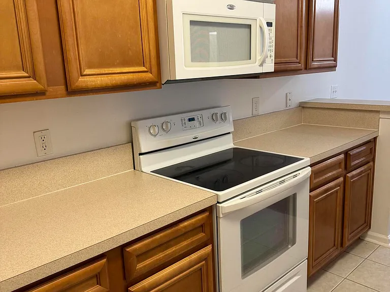 4935 Islamorada Ln #304 — Photo 12