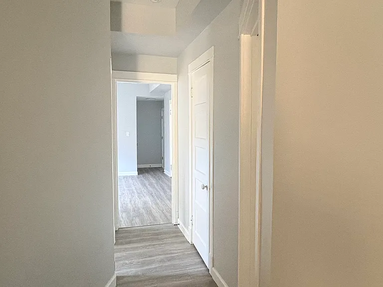 8211 S Escanaba Ave #2 — Photo 21