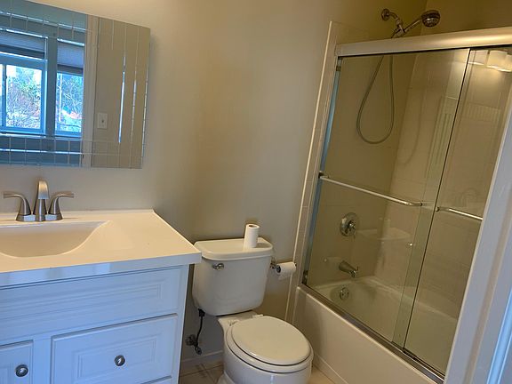 5th image of 176 Beach 73rd St #B