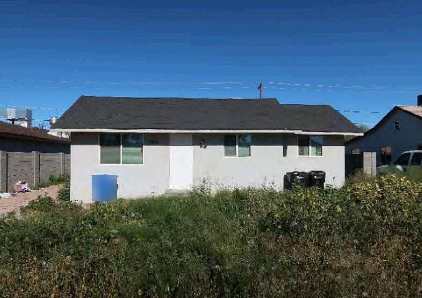 1st image of 2414 E Roeser Rd