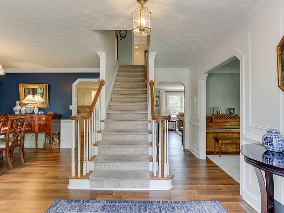 2nd image of 801 Trevino Ct