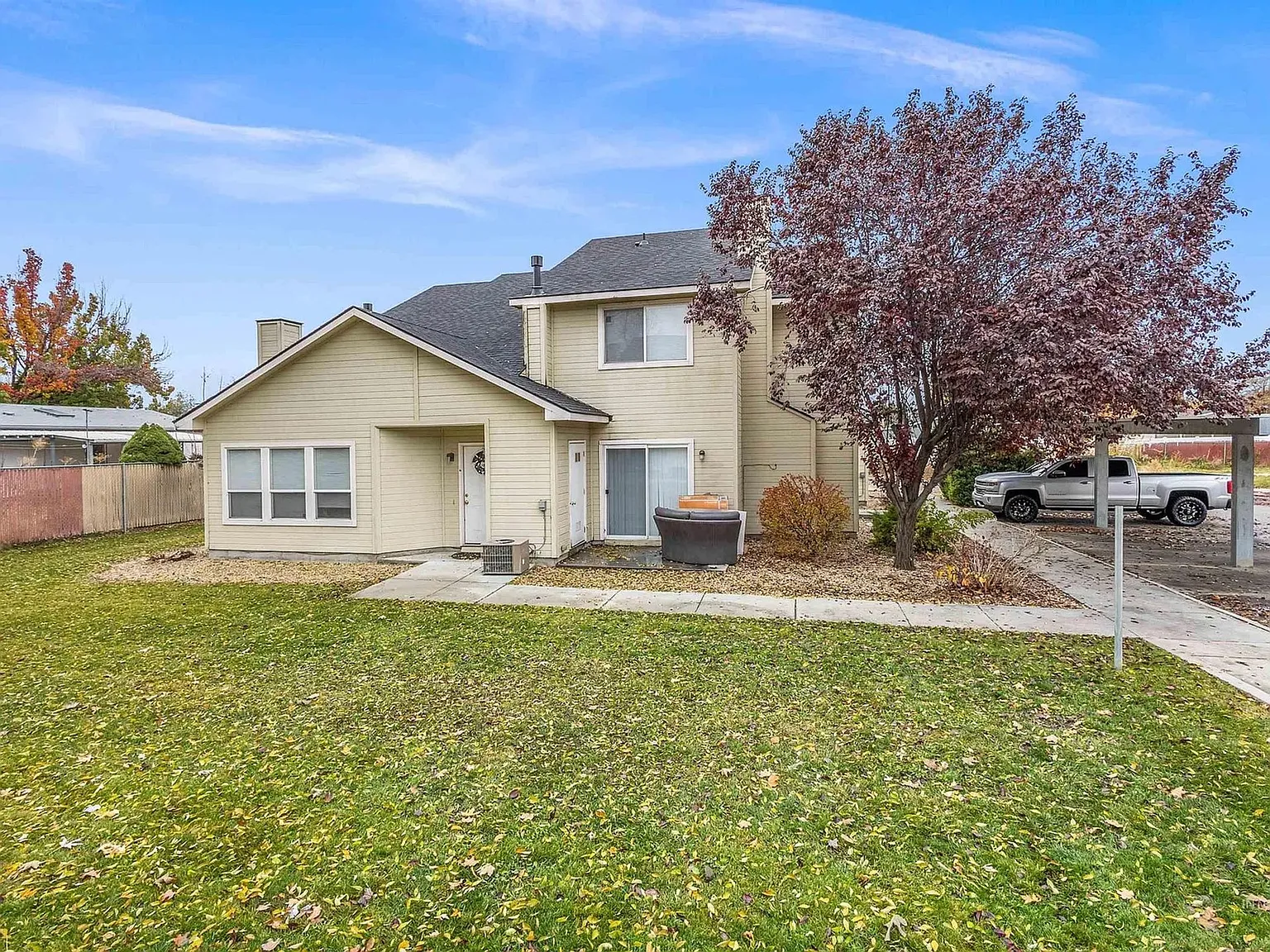 Bonneville Circle Apartments — Photo 4