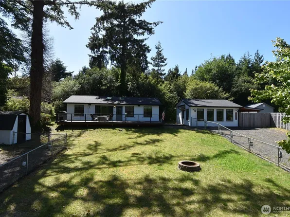 27813 L Place, Ocean Park, WA 98640