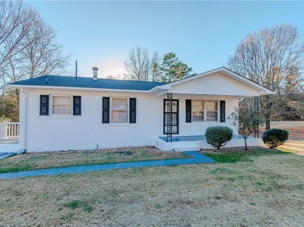 1166 Farmer Rd, Blanch, NC 27212