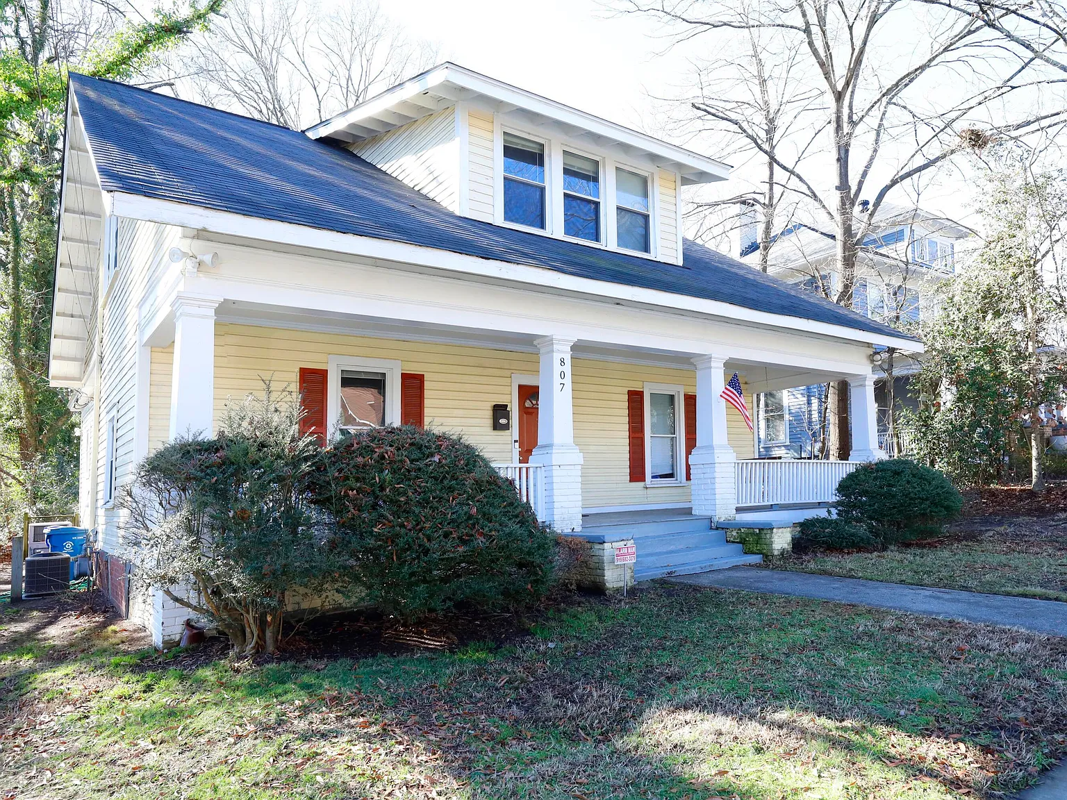 5 bed, 2.0 bath, 1800 sqft, $4,100 — Photo 1