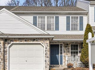 24 Heron Rd, Lititz, PA 17543