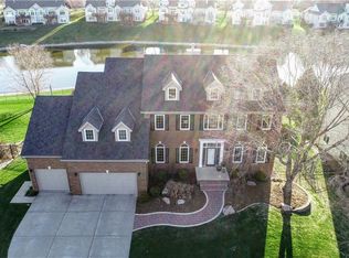 1420 Country Club Blvd, Clive, IA 50325