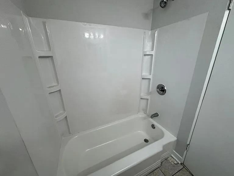 2631 West 123rd Street — Photo 5