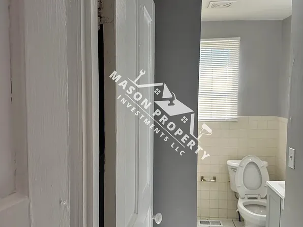 1604 Woodlawn Ave #B, Middletown, OH 45044