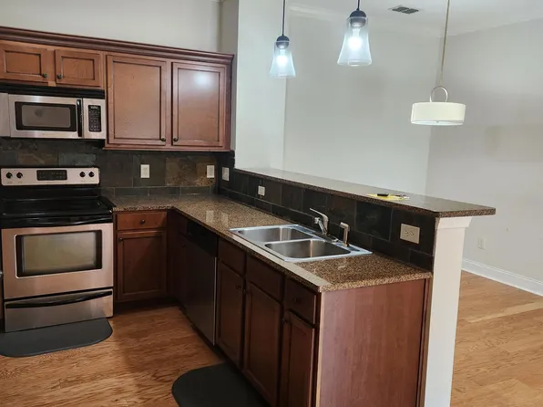 503 Riverhaven Pl Unit 503, Birmingham, AL 35244
