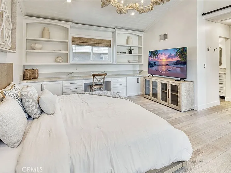 705 Larkspur Ave — Photo 49