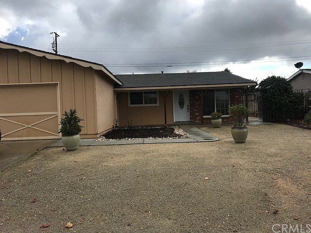 1st image of 446 Jullien Dr
