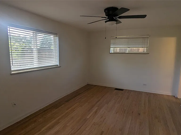 4620 W Hayward Pl — Photo 5