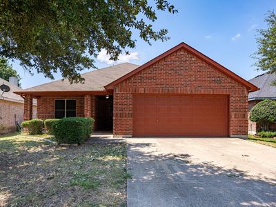 305 Leisure Ln, Waxahachie, TX, 75165