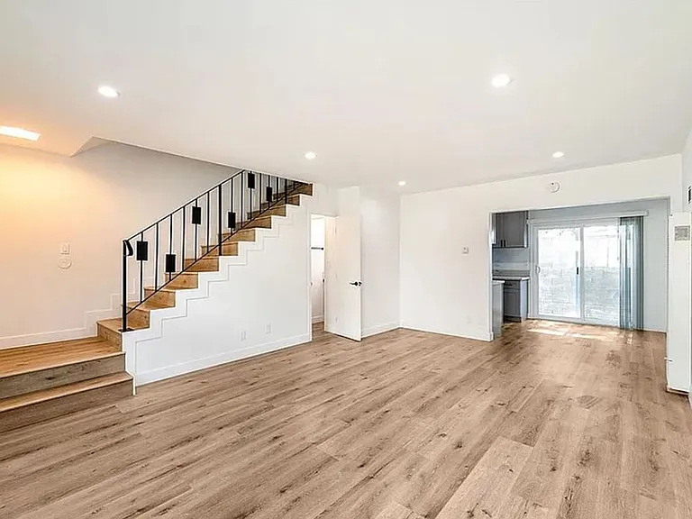 14640 Halldale Ave — Photo 1