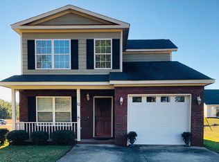 11 Long Leaf Ln, Greenville, AL 36037