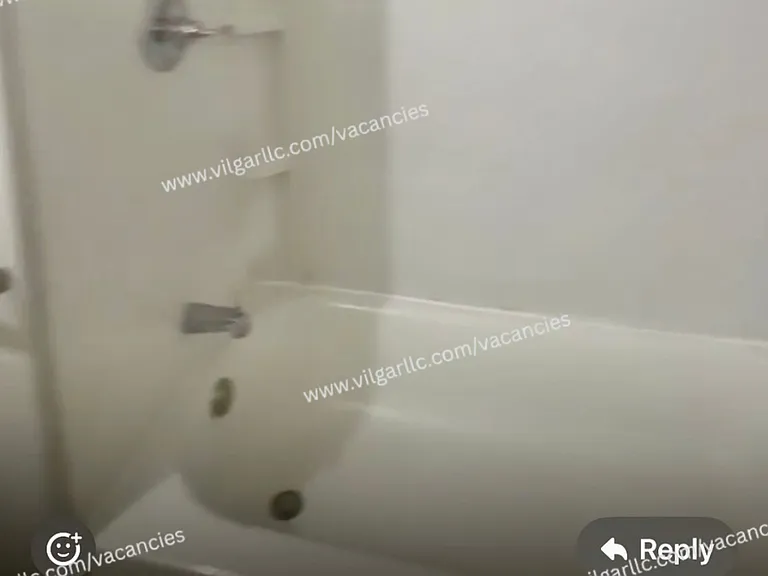 4842 Northcote Ave — Photo 9