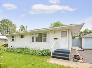 3842 70th St E, Inver Grove Heights, MN 55076