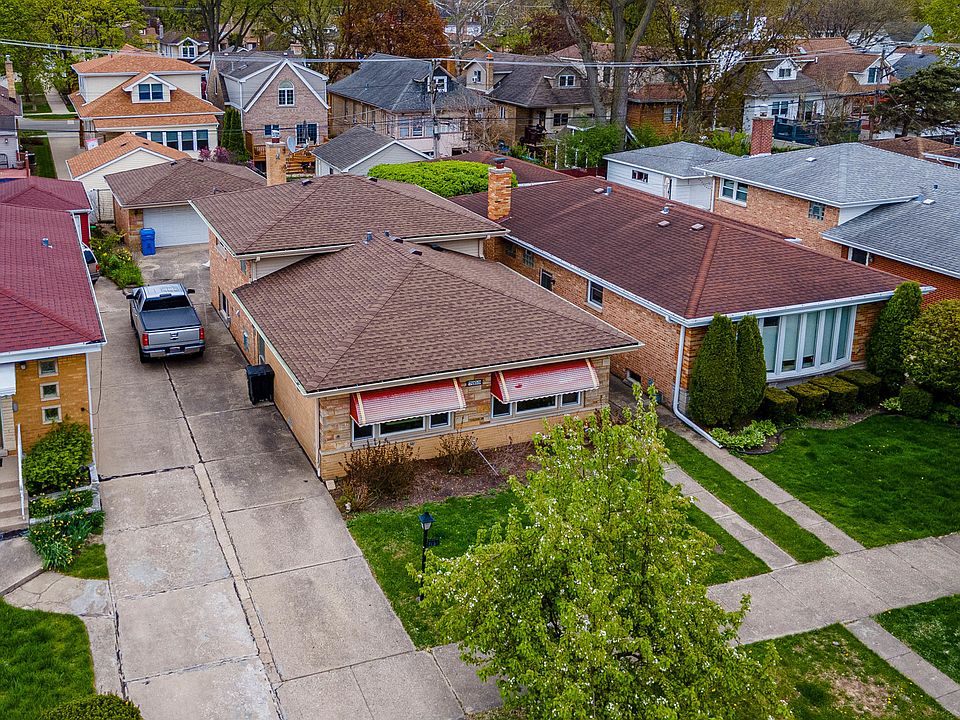 2nd image of 7059 N Ottawa Ave