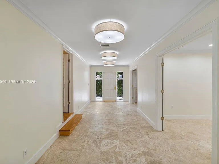 1037 Alfonso Ave — Photo 27