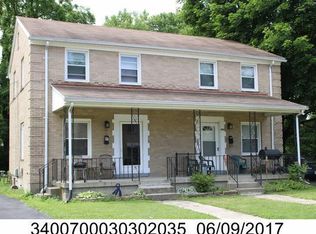 1240 Cedarview Dr E, Springfield, OH 45503