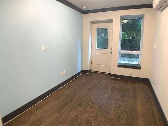 5th image of 1078 Bergen St #1P