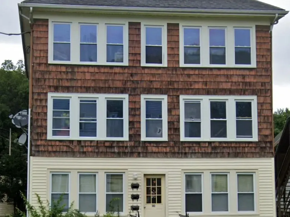 30 Morin Ave #B