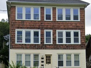 30 Morin Ave #B, Danielson, CT 06239