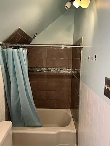 5089 Main St #1 — Photo 15