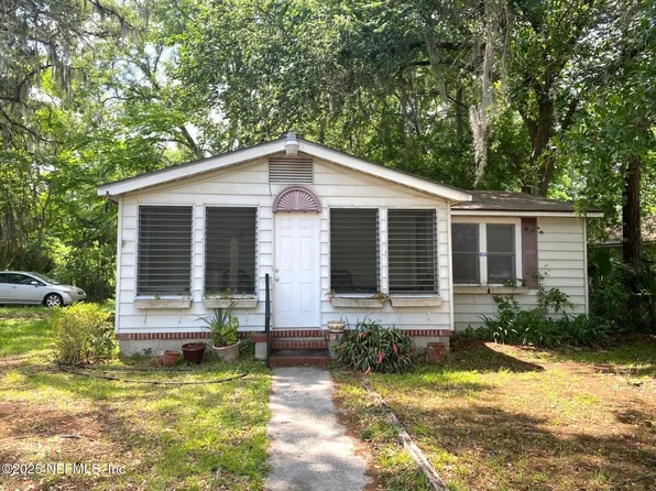 1134 PANGOLA Drive, Jacksonville, FL 32205