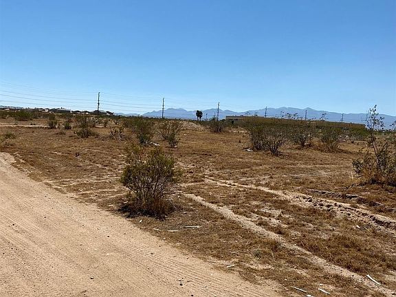5th image of Mesa Linda Ave