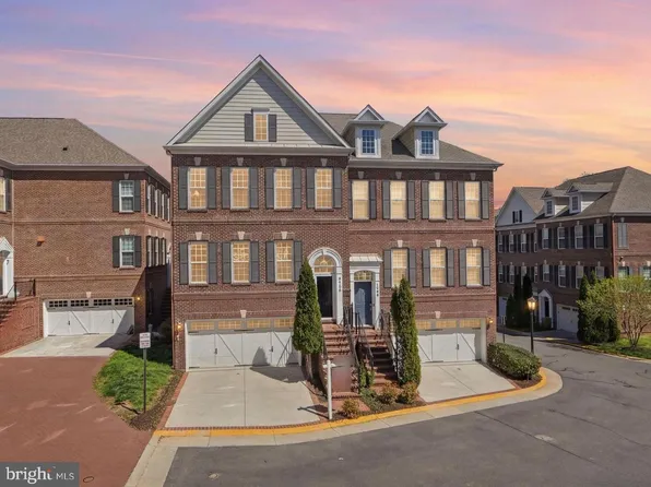 4090 Glendale Way, Fairfax, VA 22030