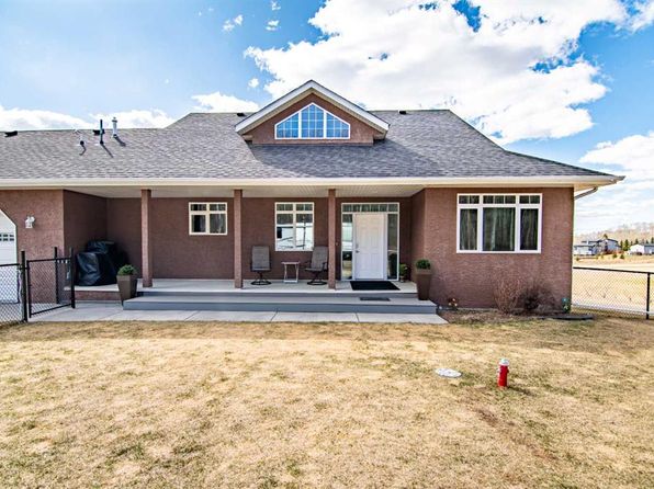 533 E Birch Close, Birchcliff, AB T4S 1R6