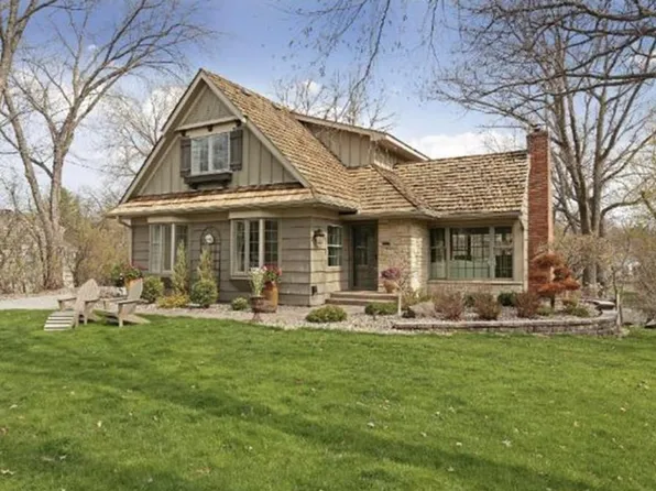 5717 Melody Ln, Edina, MN 55436