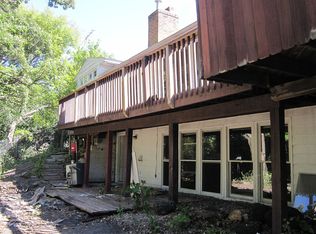 1355 Oak Grove Cir, Golden Valley, MN 55422