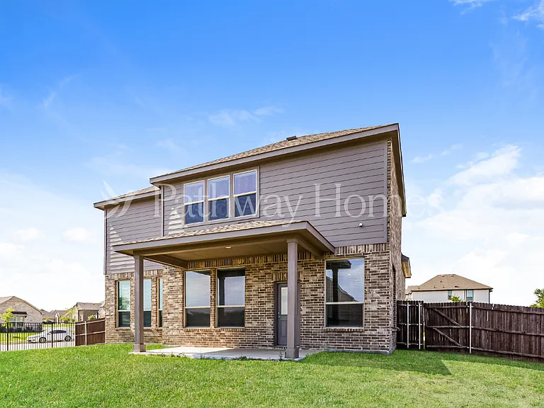 838 Poppie Ln — Photo 15