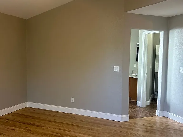 11248 W Progress Ave — Photo 15