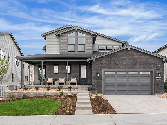 Everly Model Exterior