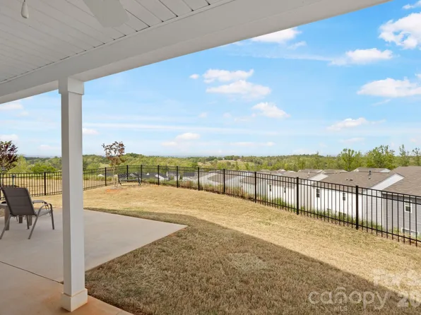 116 Ella Dr, Easley, SC 29640
