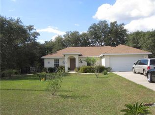 640 Fisher Rd, Ocklawaha, FL 32179