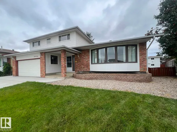 17919 94th Ave NW, Edmonton, AB T5T 1Y3