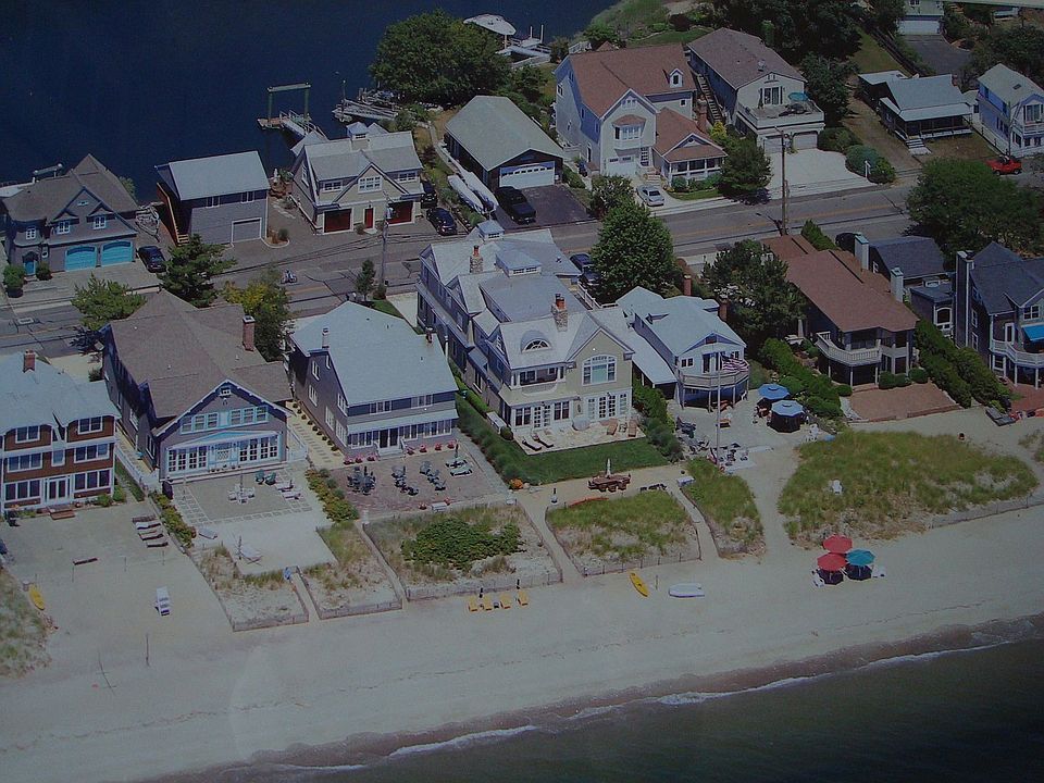1555 Fairfield Beach Rd, Fairfield, CT 06824 Zillow