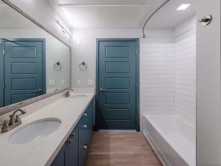 APARTMENTS AT MADDIE — Photo 61