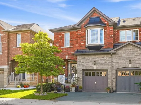 745 Farmstead Dr #55, Milton, ON L9T 8B1