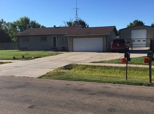 4017 Roth Rd, Grand Island, NE 68803