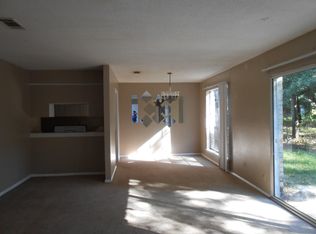 5500 Claresholm St, Gautier, MS 39553