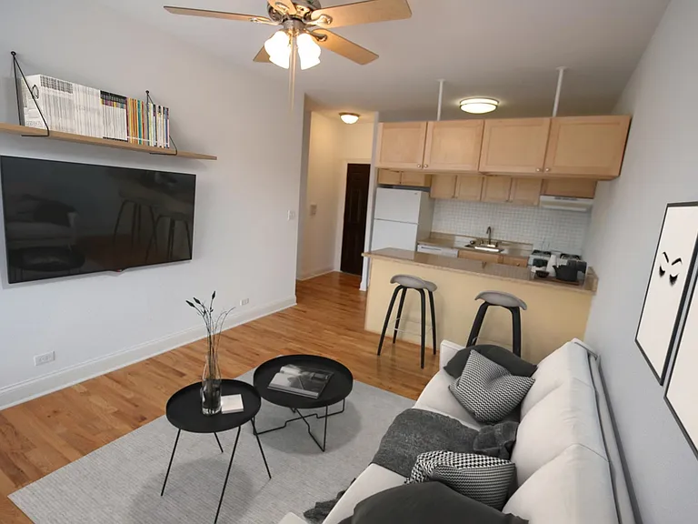 Maple Court — Photo 31