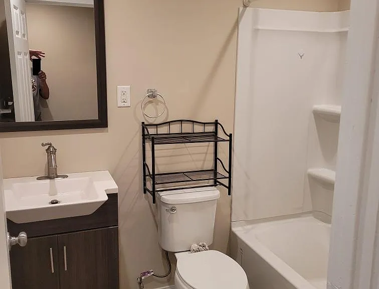 3449 Melwood St #3 — Photo 6