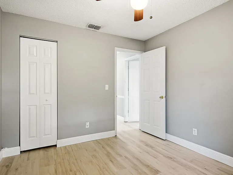 3726 Albion Ct — Photo 21